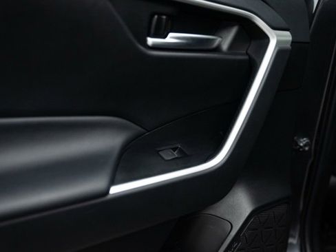 Used 2023 Toyota RAV4 XLE Premium image 26