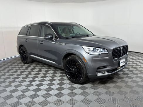 Used 2022 Lincoln Aviator Reserve w/ Equipment Group 201A image 7