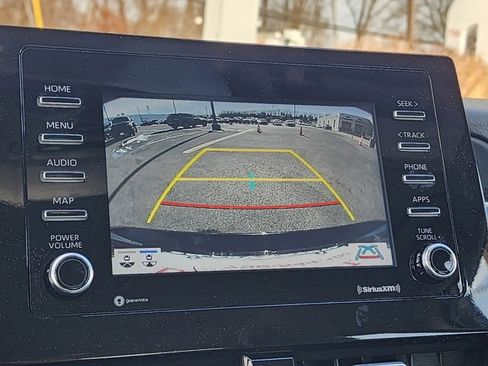 Used 2023 Toyota Camry LE image 32