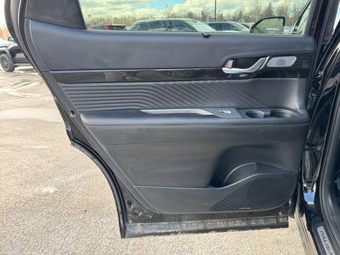 Used 2025 Hyundai Palisade Calligraphy image 24