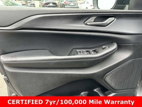 Certified 2023 Jeep Grand Cherokee L Laredo AWD/4WD image 12