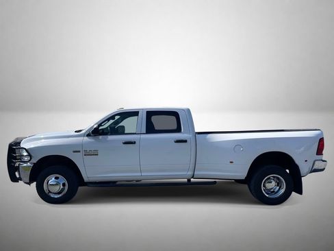 Used 2018 RAM 3500 Tradesman w/ Chrome Appearance Group AWD/4WD image 6