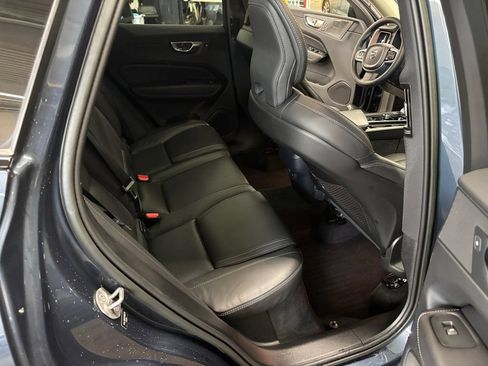 Certified 2023 Volvo XC60 B5 Ultimate AWD/4WD image 16