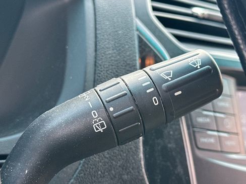 Used 2017 Ford Explorer FWD image 38