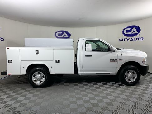 Used 2015 RAM 2500 Tradesman RWD image 2