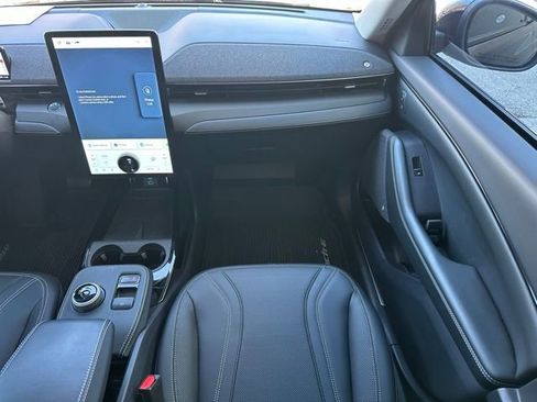 Certified 2023 Ford Mustang Mach-E Premium image 13
