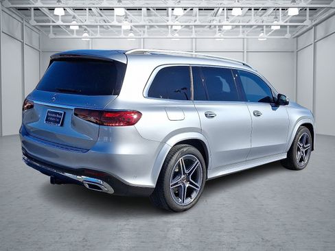 Certified 2025 Mercedes-Benz GLS 450 4MATIC image 6