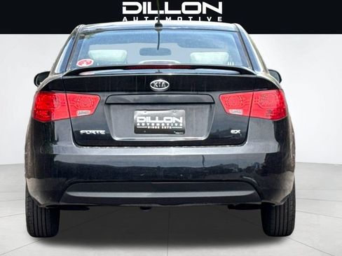 Used 2011 Kia Forte EX FWD image 5
