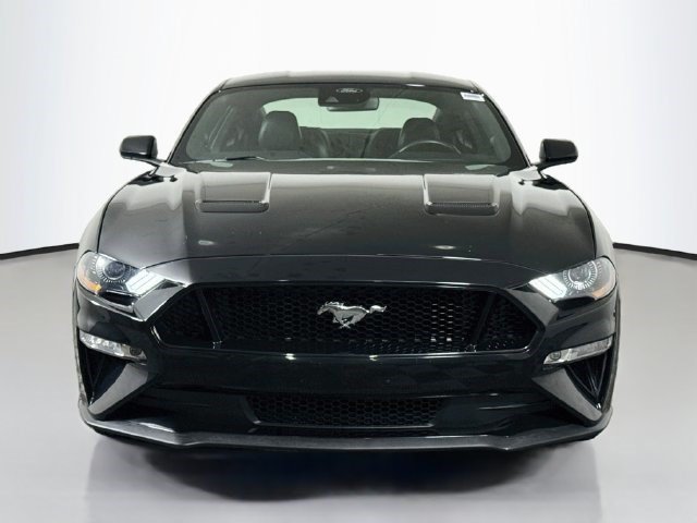 Used 2022 Ford Mustang GT Premium w/ Ford Safe & Smart Package RWD image 2