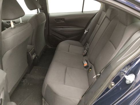 Used 2025 Toyota Corolla LE FWD image 18