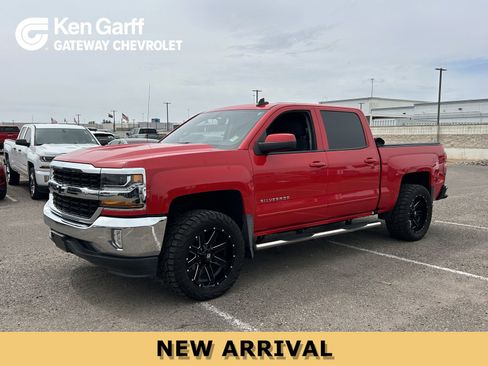 Used 2018 Chevrolet Silverado 1500 LT w/ All Star Edition RWD image 1