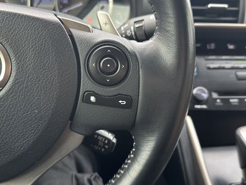 Used 2014 Lexus IS 250 image 21