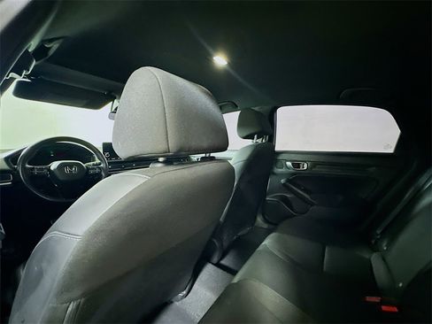 Used 2022 Honda Civic Sport image 11