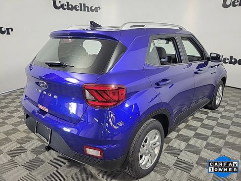 Used 2020 Hyundai Venue SEL image 5