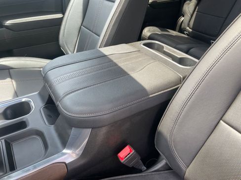 Used 2023 Chevrolet Silverado 1500 High Country w/ High Country Premium Package AWD/4WD image 20