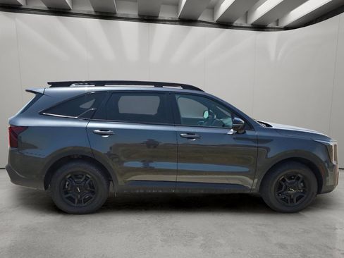 Used 2024 Kia Sorento SX Prestige w/ Olive Brown Leather Package AWD/4WD image 7