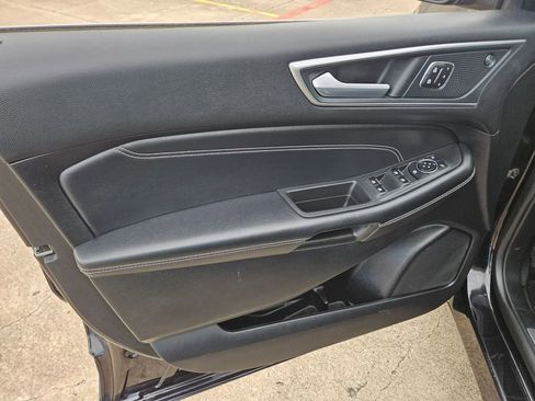 Used 2024 Ford Edge Titanium image 14