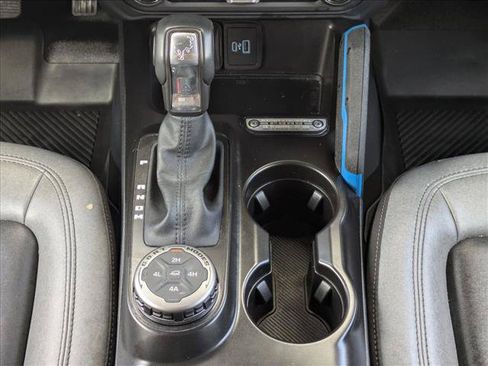 Used 2023 Ford Bronco Black Diamond AWD/4WD image 12