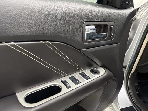 Used 2012 Ford Fusion Sport FWD image 15
