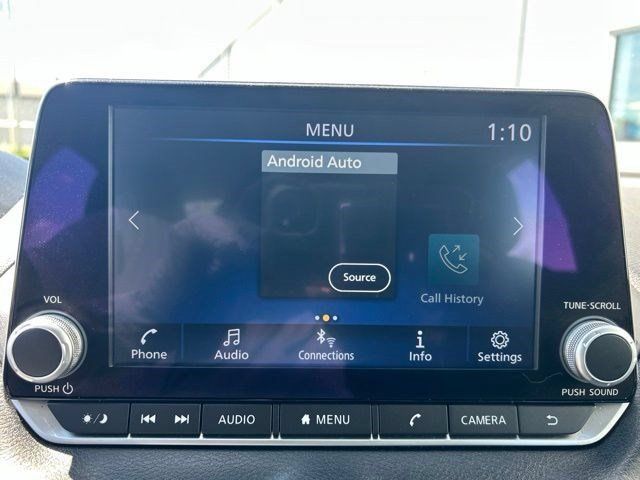 Used 2024 Nissan Sentra SV FWD image 23