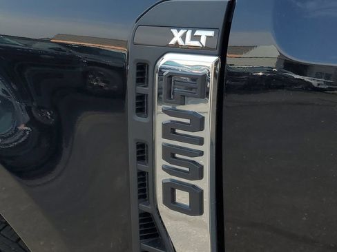 New 2026 Ford F250 XLT w/ XLT Premium Package AWD/4WD image 38