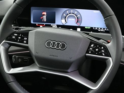 New 2026 Audi Q3 quattro 2.0T AWD/4WD image 16