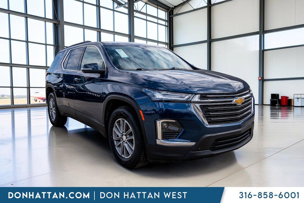 Used 2023 Chevrolet Traverse LT AWD/4WD image 36