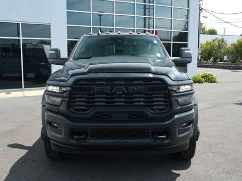 Used 2026 RAM 4500 Tradesman w/ Safety Group AWD/4WD image 2