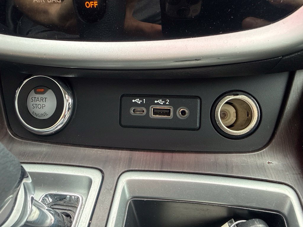 Used 2019 Nissan Murano Platinum w/ Cargo Package FWD image 34