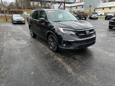 Used 2022 Honda Pilot Sport image 4