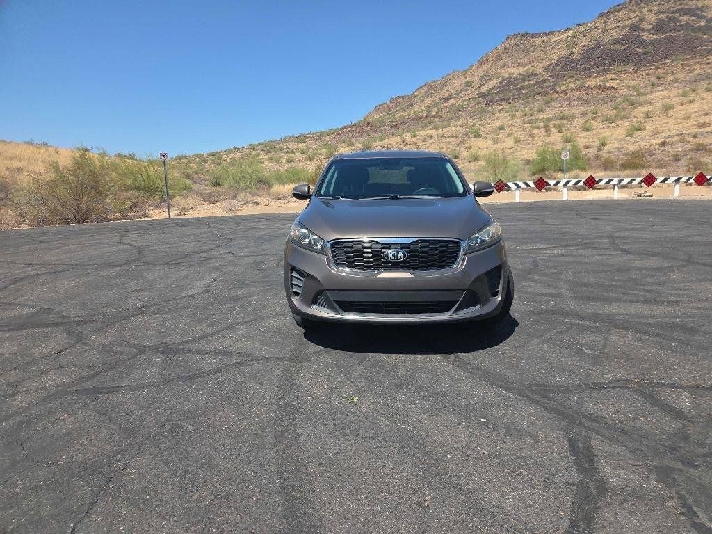 Used 2019 Kia Sorento FWD image 3