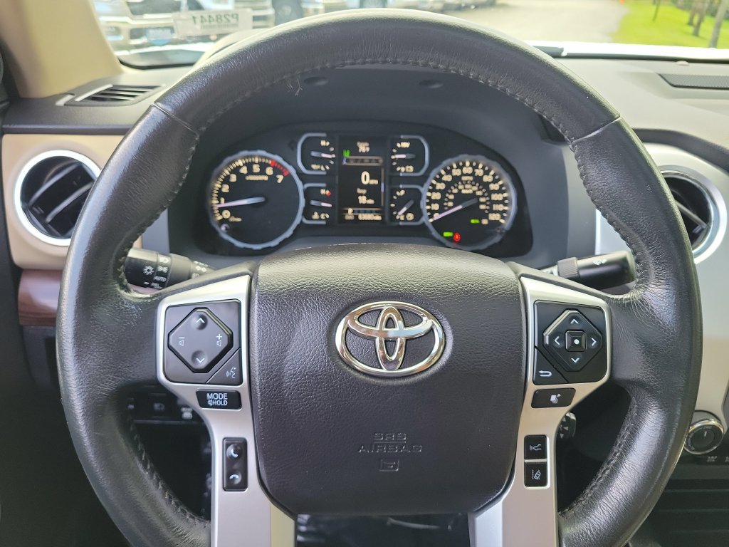 Used 2021 Toyota Tundra Limited w/ Limited Premium Package AWD/4WD image 8