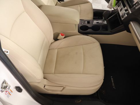 Used 2019 Subaru Legacy 2.5i AWD/4WD image 12
