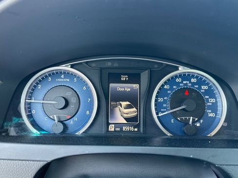 Used 2016 Toyota Camry LE image 26
