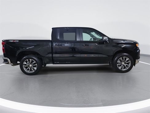 Certified 2023 Chevrolet Silverado 1500 LT image 2