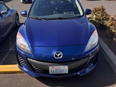 Used 2013 MAZDA MAZDA3 i Touring w/ Preferred Equipment Pkg