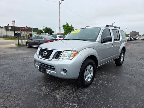 Used 2010 Nissan Pathfinder S AWD/4WD image 1