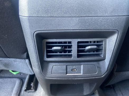 Used 2023 Chevrolet Colorado LT w/ LT Convenience Package image 21