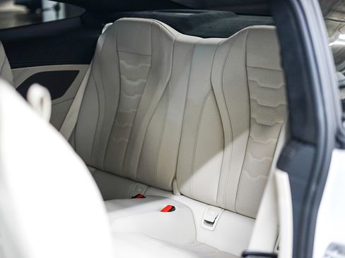 Used 2025 BMW 840i 840i w/ M Sport Professional Package image 17