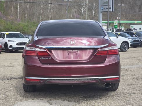 Used 2017 Honda Accord LX image 11