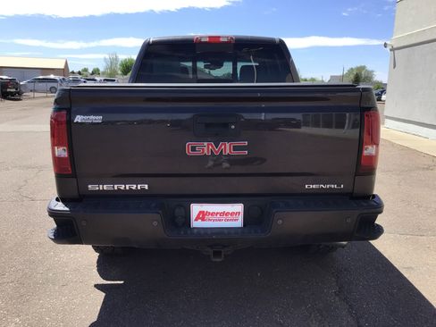 Used 2015 GMC Sierra 1500 Denali w/ Driver Alert Package AWD/4WD image 6