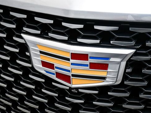 Used 2021 Cadillac Escalade Premium Luxury w/ Driver Assist Tech Package AWD/4WD image 99