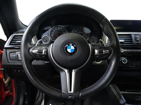 Used 2020 BMW M4 Coupe w/ Competition Package RWD image 33