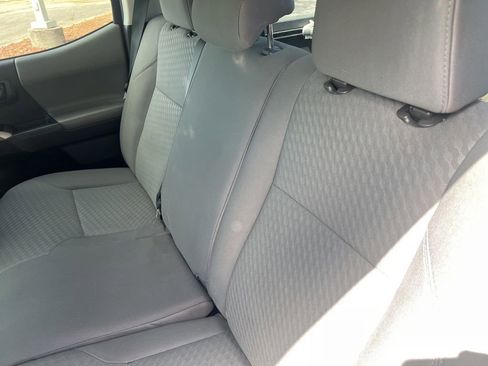 Used 2023 Toyota Tacoma SR5 RWD image 16