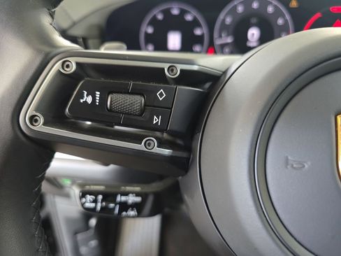 Used 2024 Porsche Cayenne S image 20