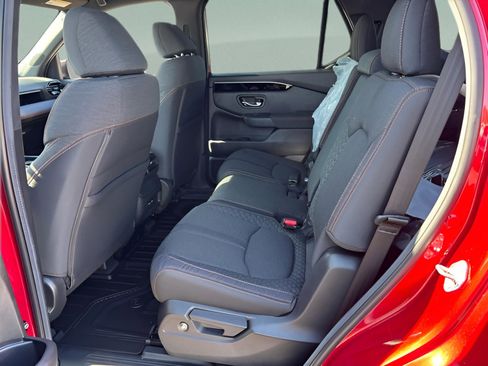 New 2025 Honda Pilot Sport image 16