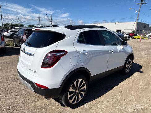 Used 2022 Buick Encore Preferred w/ Safety Package AWD/4WD image 3