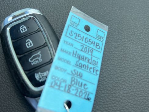 Used 2019 Hyundai Santa Fe Limited AWD/4WD image 24