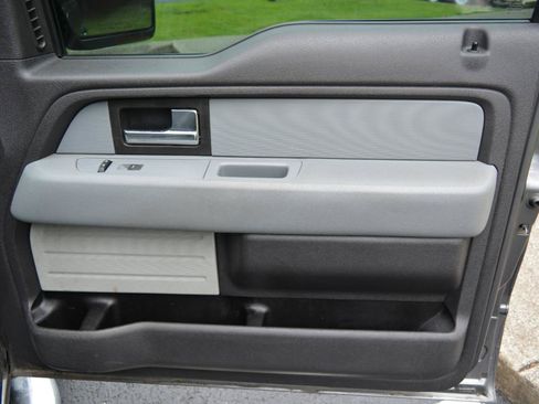 Used 2013 Ford F150 XLT w/ XLT Chrome Pkg RWD image 15