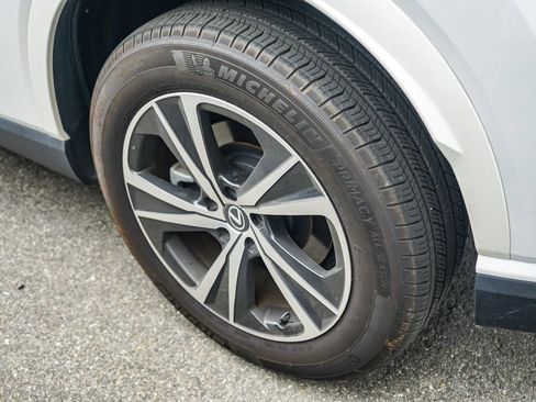 Used 2024 Lexus RX 350 Premium w/ Convenience Package image 9